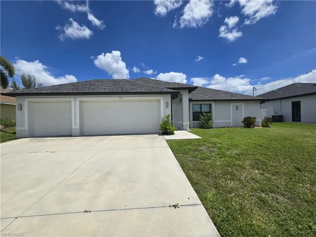 329 Sw 21st Ln, Cape Coral, Florida 33991