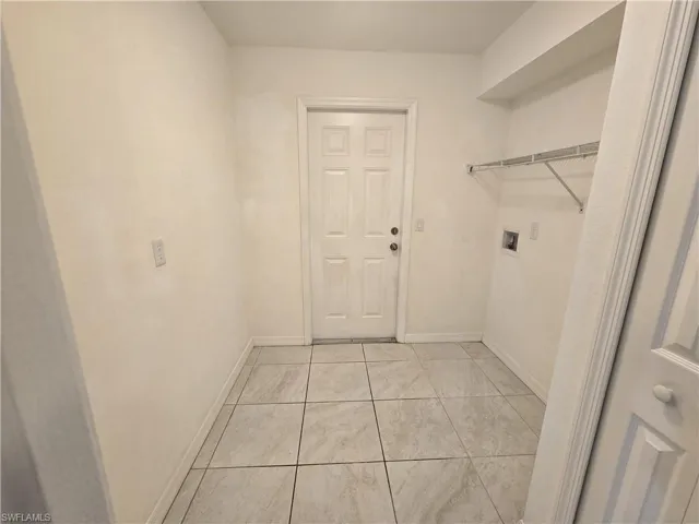 329 Sw 21st Ln, Cape Coral, Florida 33991