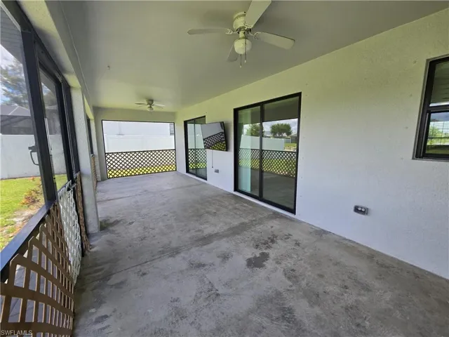 329 Sw 21st Ln, Cape Coral, Florida 33991