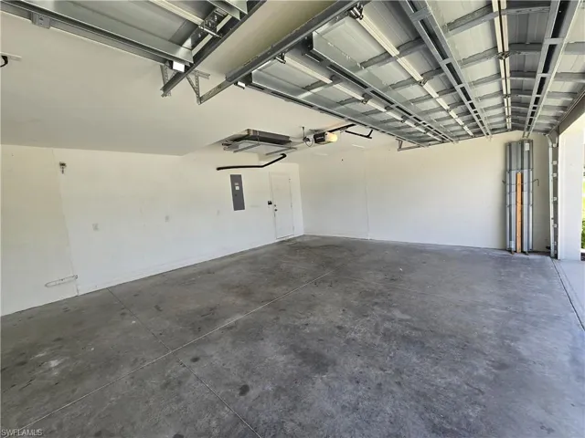 329 Sw 21st Ln, Cape Coral, Florida 33991