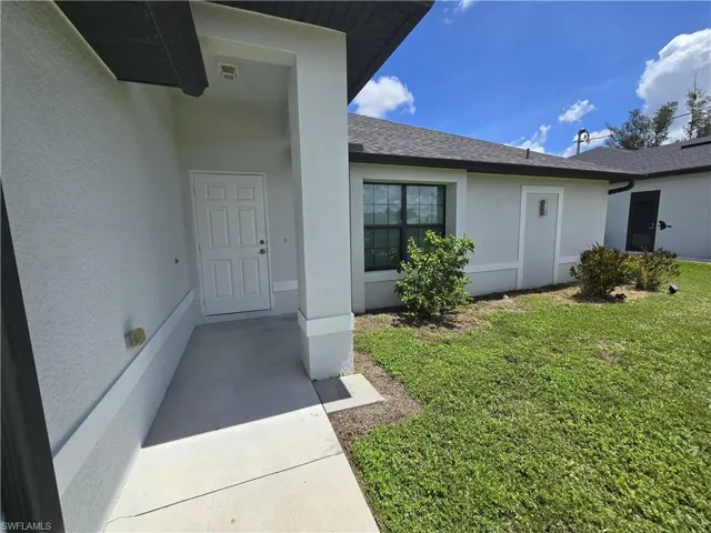 329 Sw 21st Ln, Cape Coral, Florida 33991