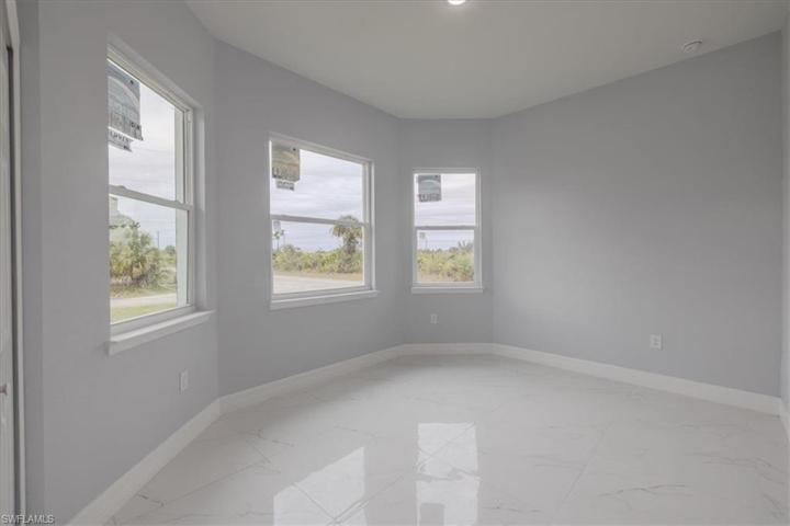 6014  Ida N AVE, Lehigh Acres, FL 33971