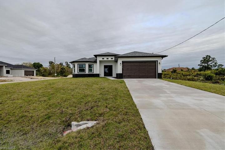 6014  Ida N AVE, Lehigh Acres, FL 33971