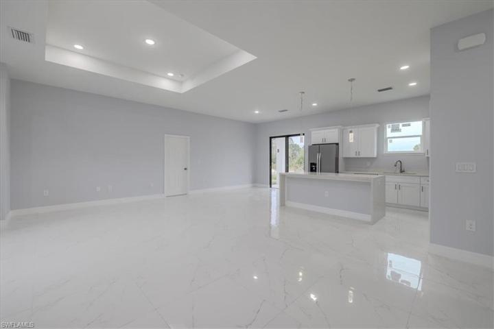6014  Ida N AVE, Lehigh Acres, FL 33971