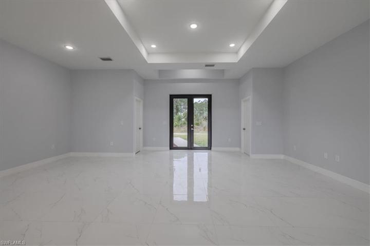 6014  Ida N AVE, Lehigh Acres, FL 33971