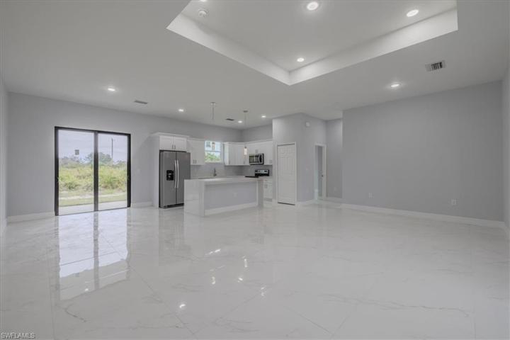 6014  Ida N AVE, Lehigh Acres, FL 33971