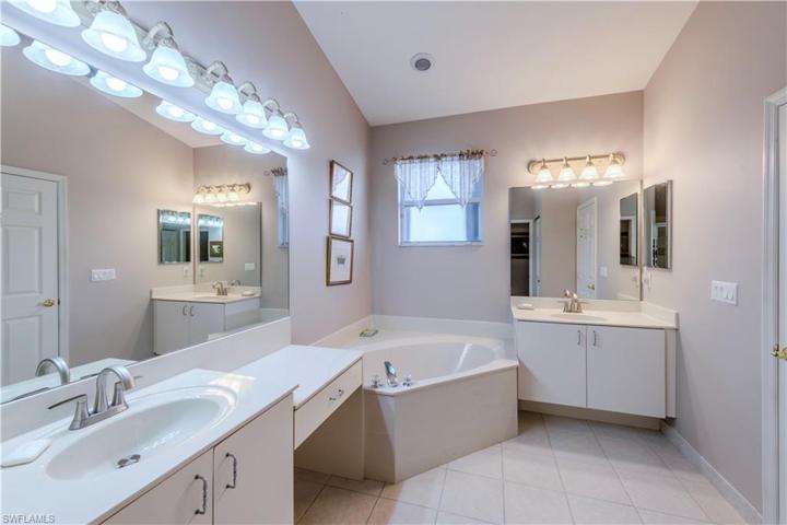 20143  Castlemaine  AVE, Estero, FL 33928