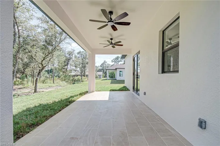 View of patio / terrace with a ceiling fan