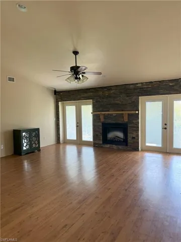 4609  Skates  CIR, Fort Myers, FL 33905