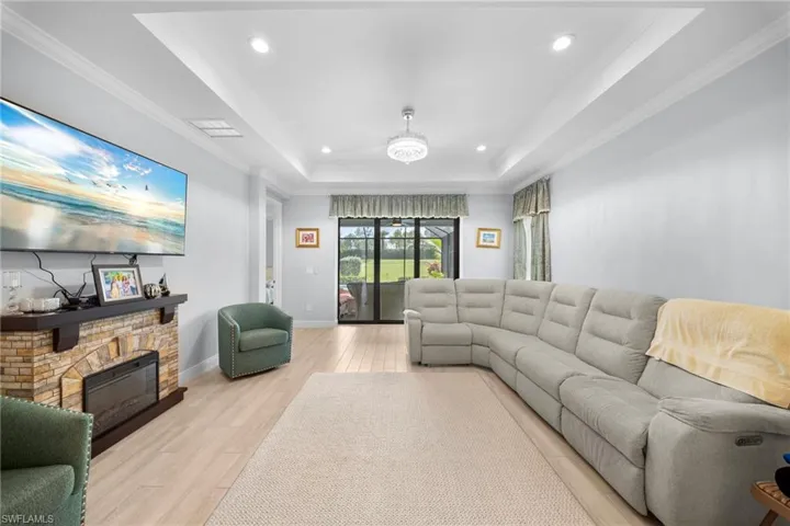 4048 Pegasus Way, Naples, Florida 34120
