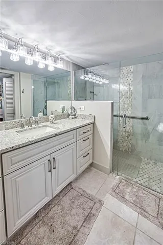 Primary-Bath
