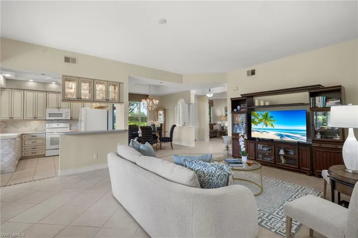 24654  Canary Island  CT, Bonita Springs, FL 34134