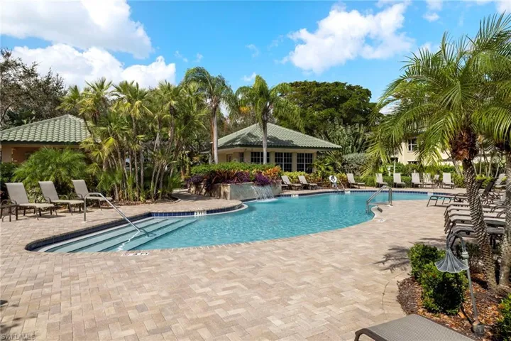24654  Canary Island  CT, Bonita Springs, FL 34134