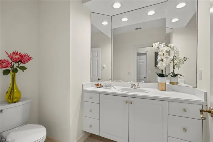 24654  Canary Island  CT, Bonita Springs, FL 34134