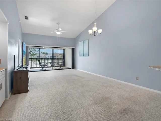 Vaulted Ceiling in Great Room