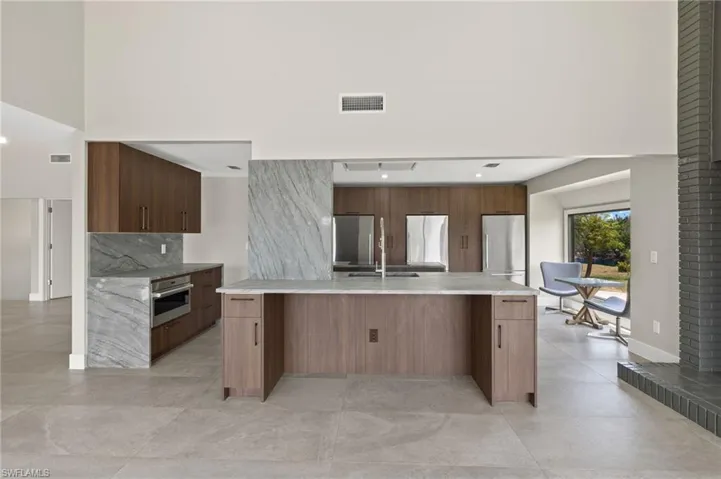 Breakfast Bar
