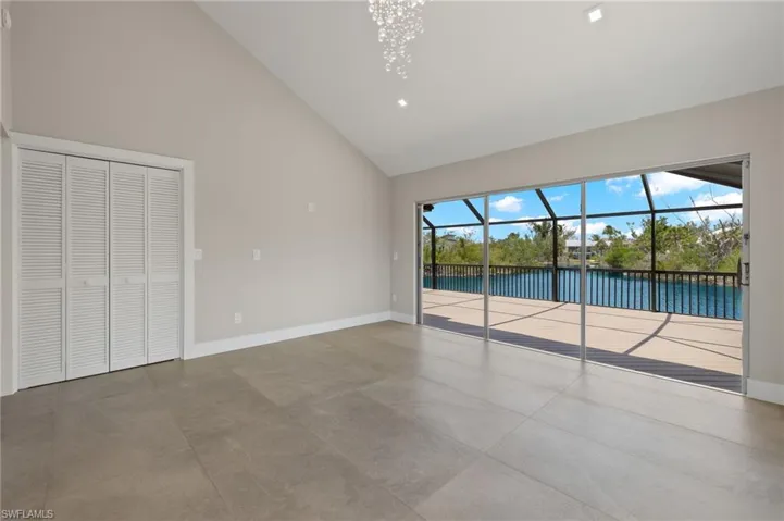 Lanai Access