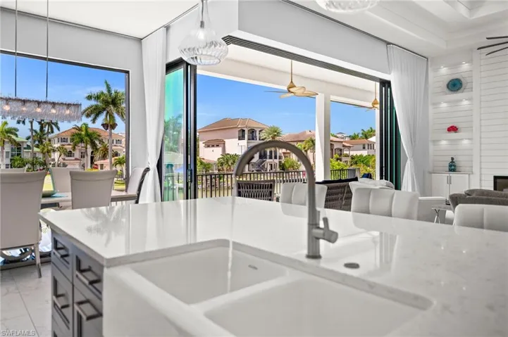 388  Pine  AVE, Naples, FL 34108