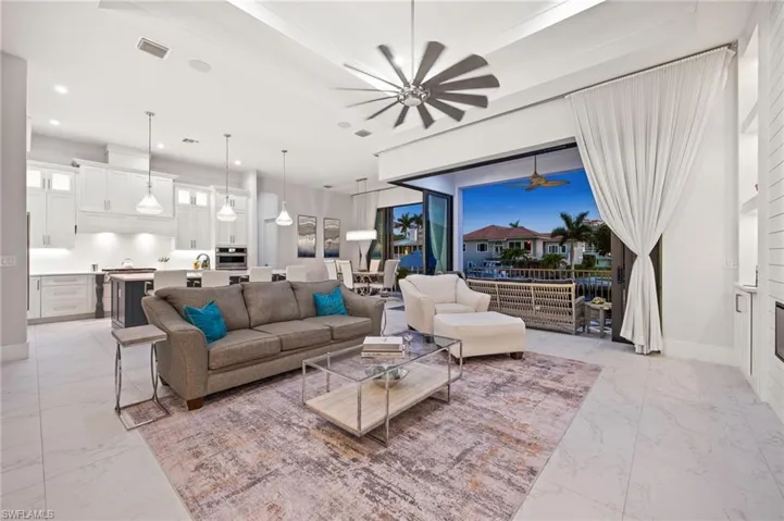 388  Pine  AVE, Naples, FL 34108