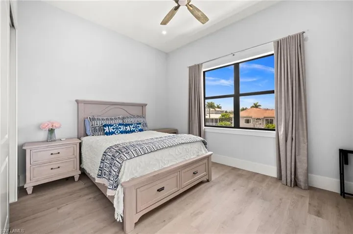 388  Pine  AVE, Naples, FL 34108