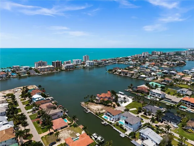 388  Pine  AVE, Naples, FL 34108