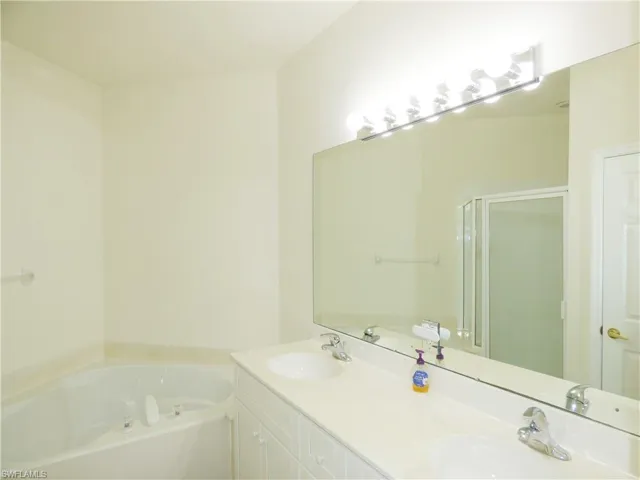 10006 Sky View Way 205, Fort Myers, Florida 33913