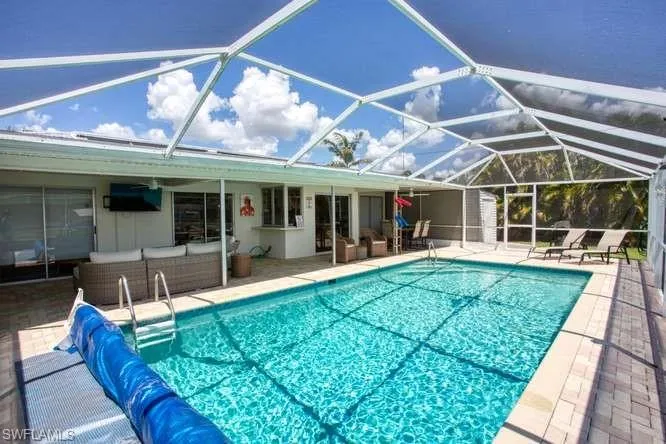 3413 Se 18th Ave, Cape Coral, Florida 33904