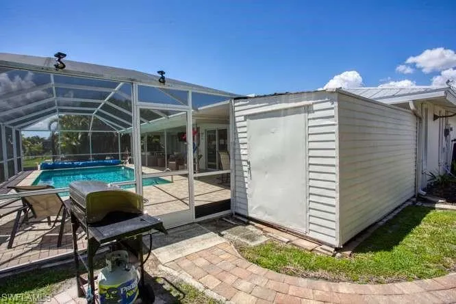 3413 Se 18th Ave, Cape Coral, Florida 33904