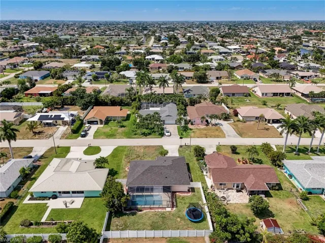 230 SW 43rd  TER, Cape Coral, FL 33914
