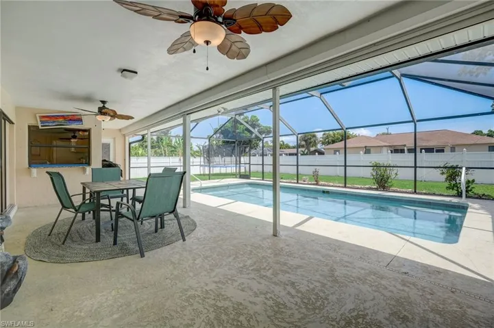 230 SW 43rd  TER, Cape Coral, FL 33914