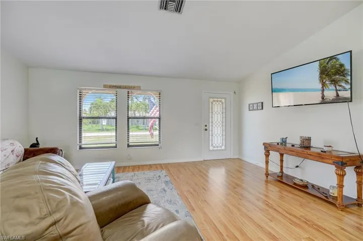 230 SW 43rd  TER, Cape Coral, FL 33914