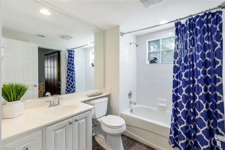 Full Main Floor Bathroom, with Direct Acces to the Den/Bed 3