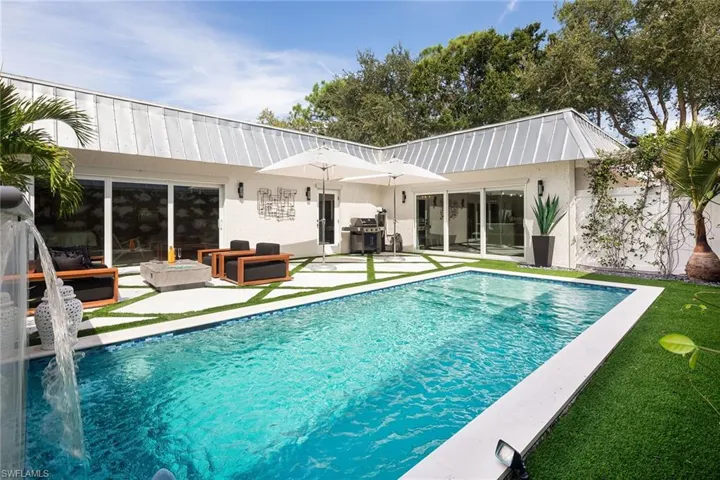 4834  West  BLVD, Naples, FL 34103