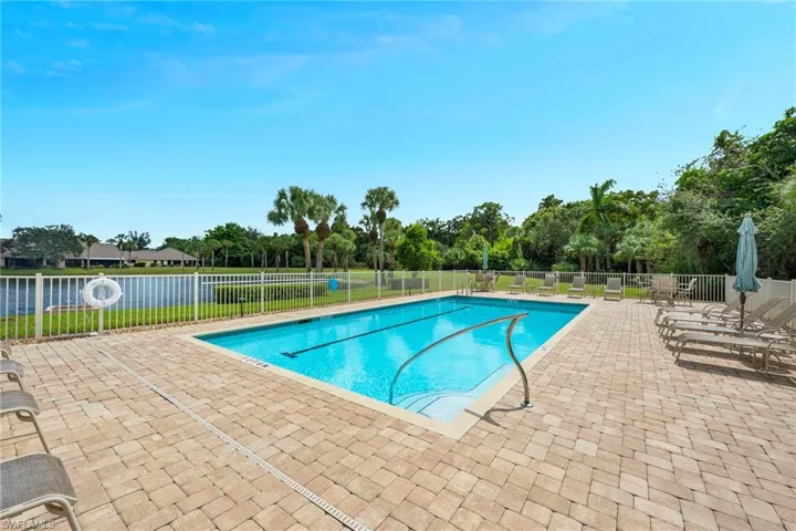 1384  Park Lake  DR, Naples, FL 34110