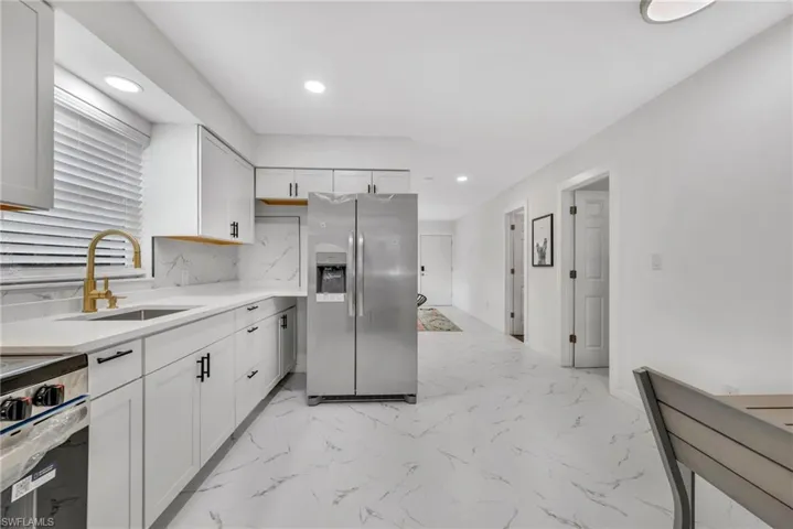 2566-2578 Jackson St W, Fort Myers, Florida 33901