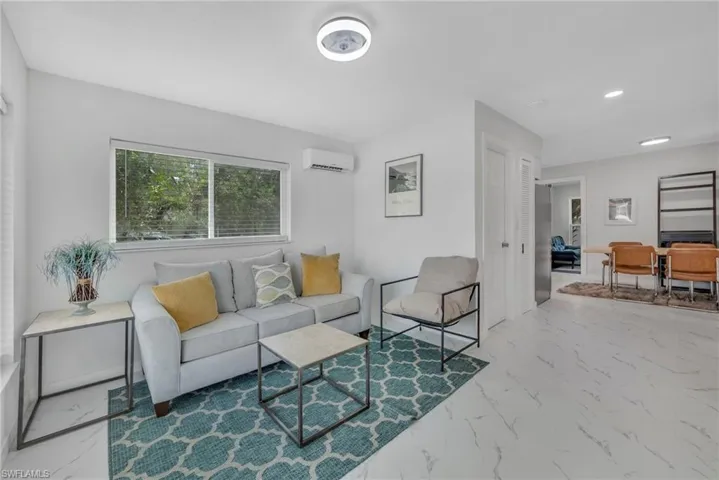 2566-2578 Jackson St W, Fort Myers, Florida 33901