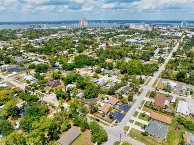 2566-2578 Jackson St W, Fort Myers, Florida 33901