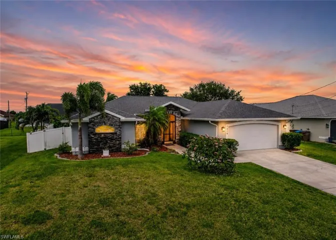 1019 Nw 9th St, Cape Coral, Florida 33993