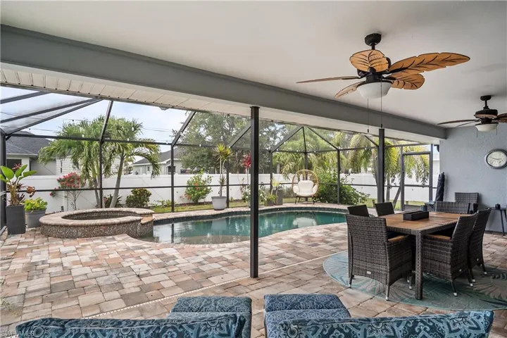 1019 Nw 9th St, Cape Coral, Florida 33993