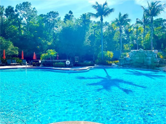 8989 Cambria Cir 1807, Naples, Florida 34113
