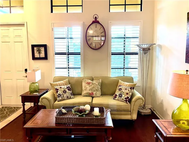 8989 Cambria Cir 1807, Naples, Florida 34113