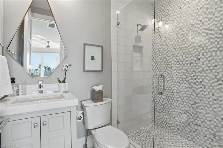 Ensuite bathroom, designer tile, finishes.