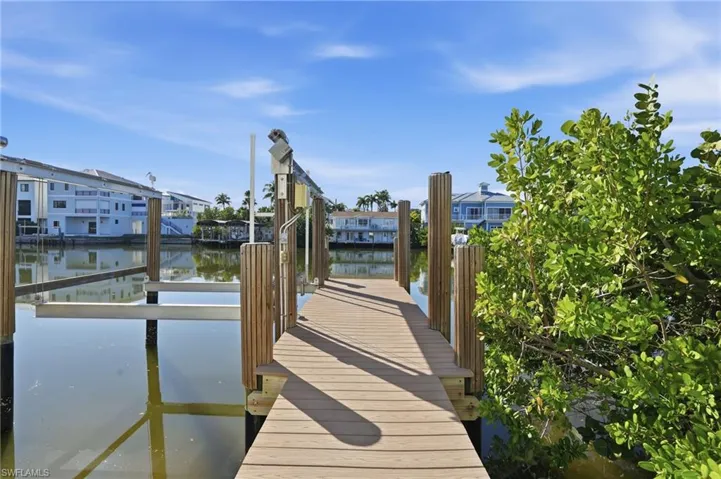 Gulf access, composite dock with lift.