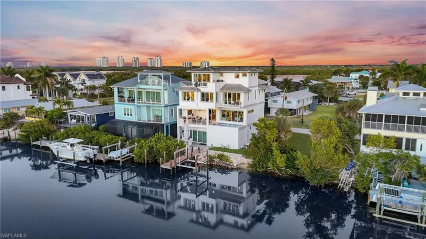 Overlooking the water. Bay and gulf views. Sunrise to sunset.