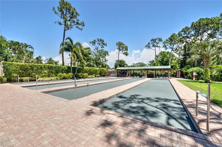 15171  Cedarwood  LN, Naples, FL 34110