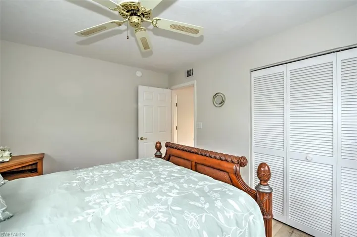 15171  Cedarwood  LN, Naples, FL 34110
