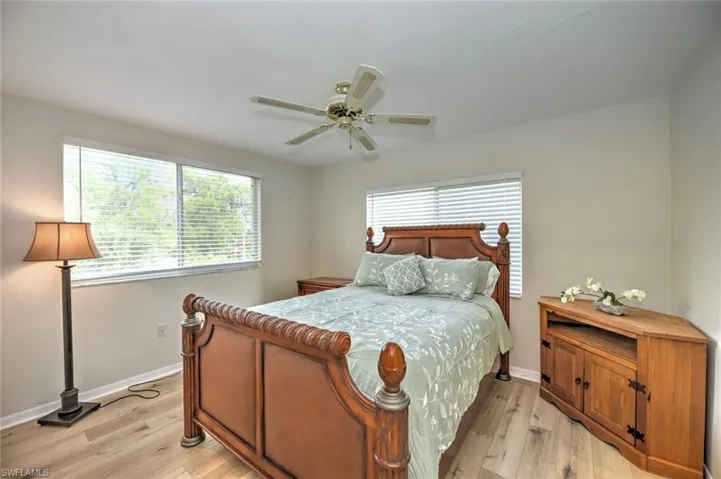 15171  Cedarwood  LN, Naples, FL 34110