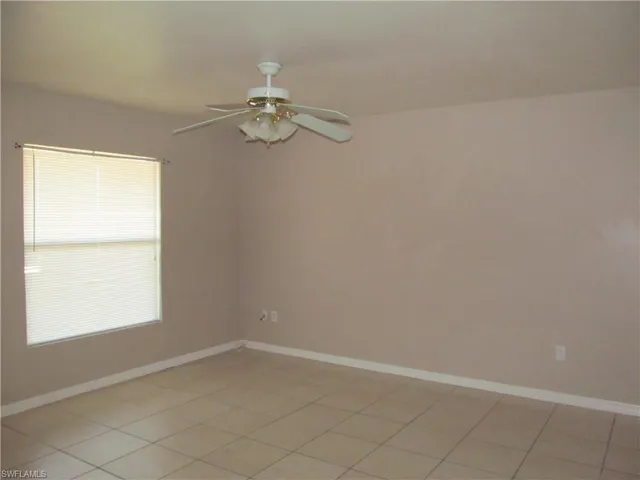 662  Alabama S RD, Lehigh Acres, FL 33974