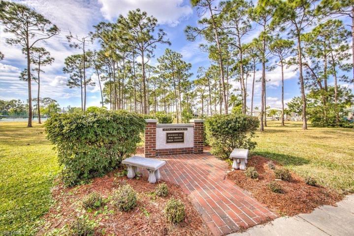 VETERANS MEMORIAL GARDEN