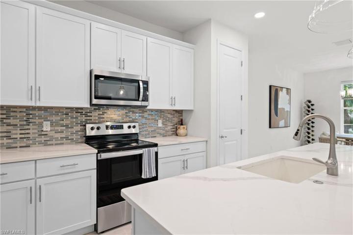 15981 Chance WAY, FORT MYERS FL 33908